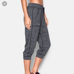 Under Armour grey capris pants